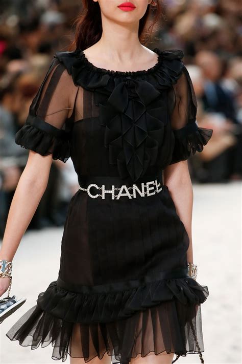 chanel vetement femme 2019|Chanel dresses fashion.